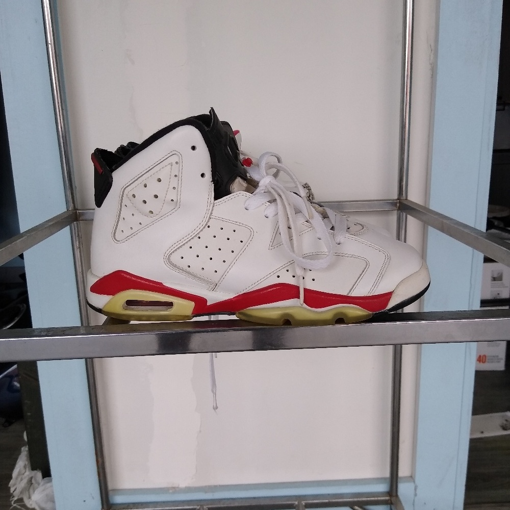 Jordan 6